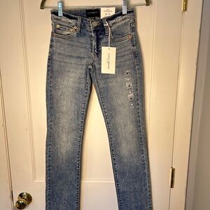 NWT Lucky Brand Mid-Rise straight leg Jeans 24 R "Advance Stretch" Classic